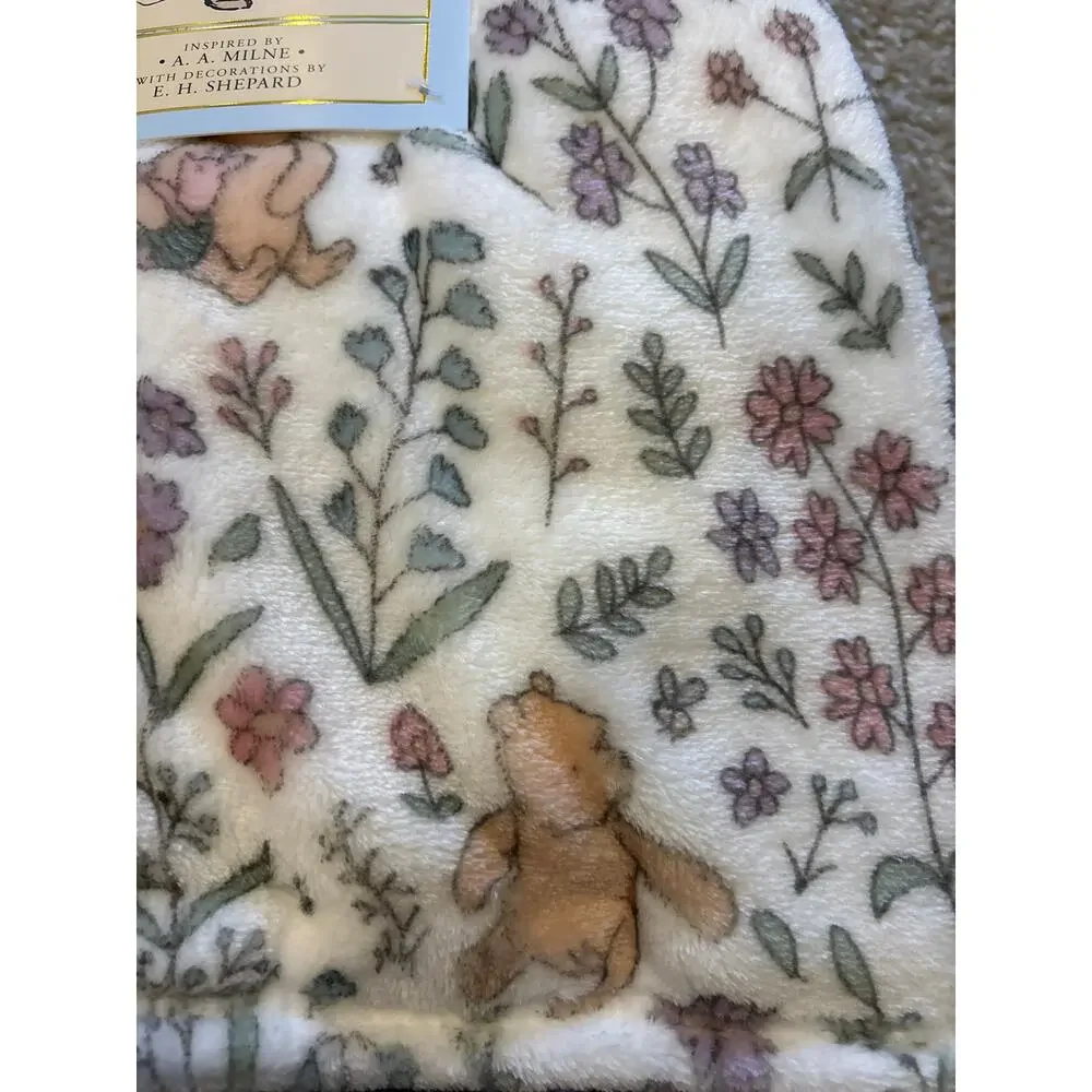 Winnie the Pooh Bear Collection Baby Blanket White Pink Floral Piglet Eeyore NEW